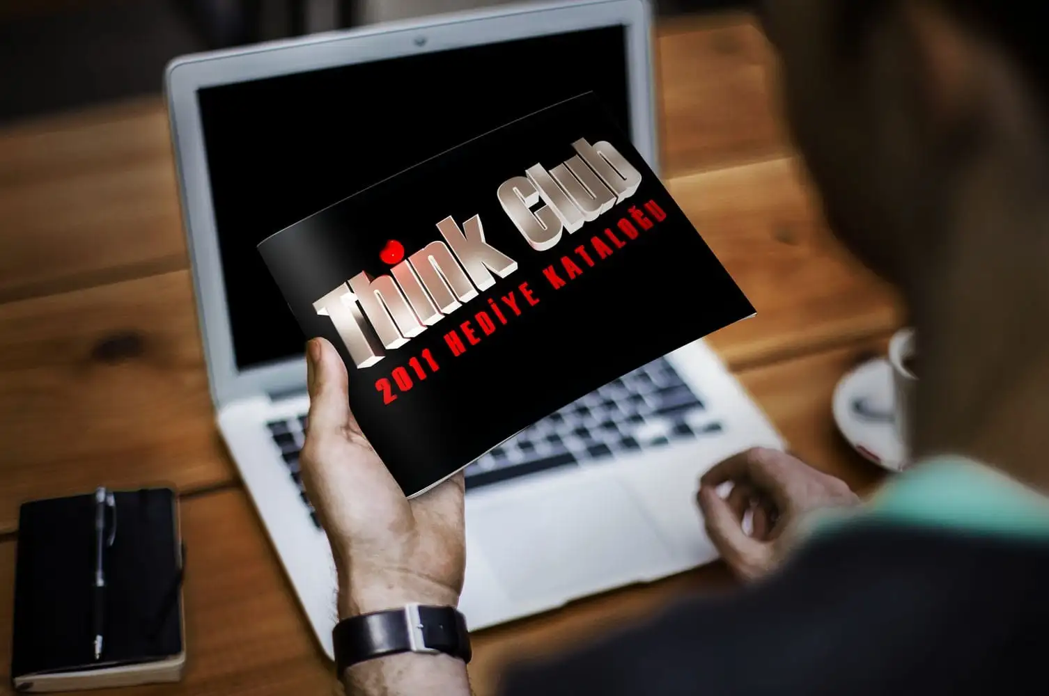 Lenovo Katalog Tasarımı